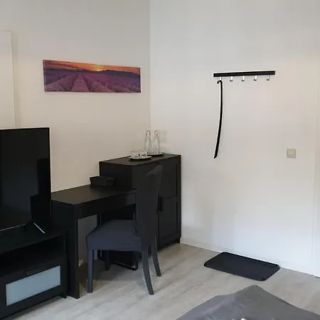 Apartman Goethe 2 - Mitten Im Zentrum Von Schwerin